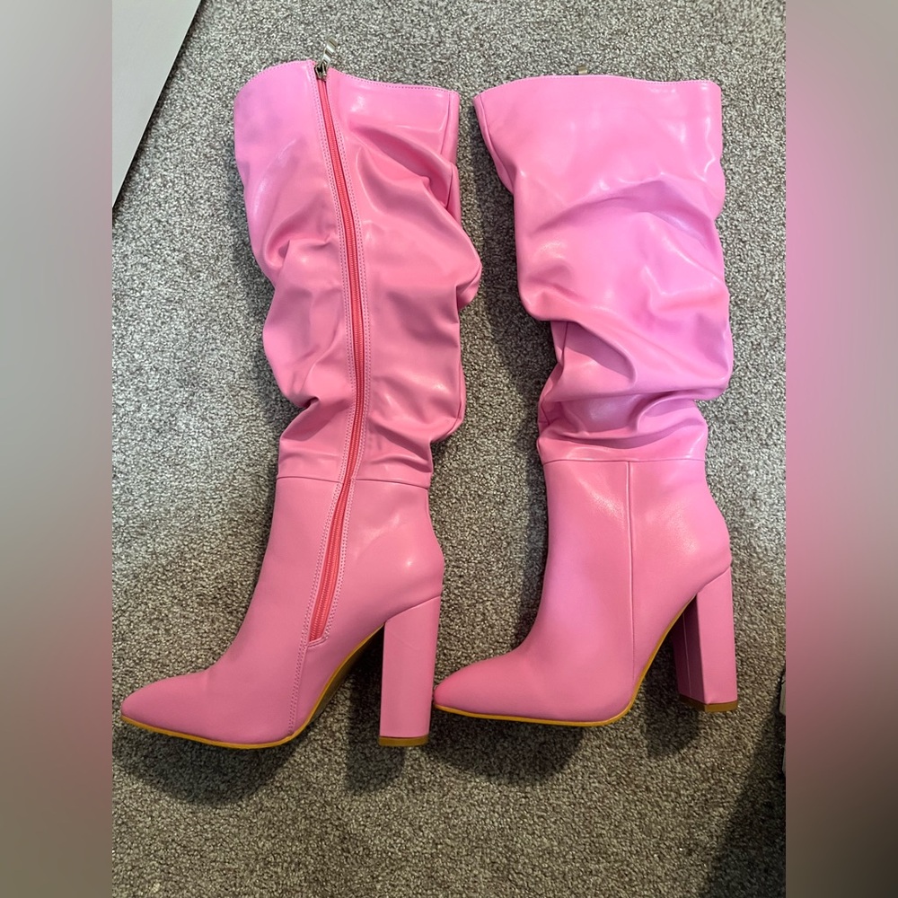 Pink boots - size 7.5